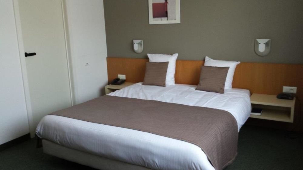 Hobbit Hotel Brussels Airport Zaventem Exterior photo